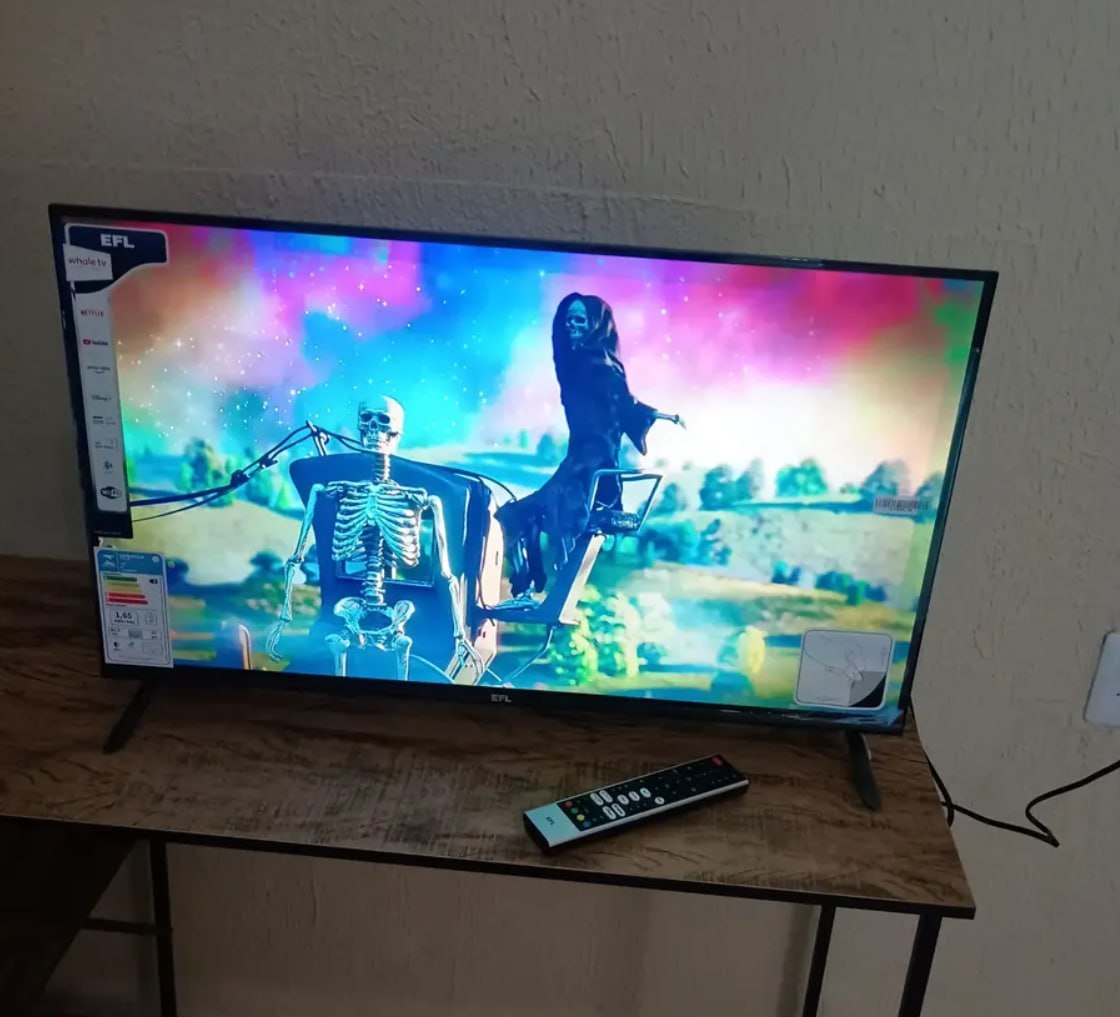 📺 Smart TV EFL 32" HD com Wi-Fi e Bluetooth