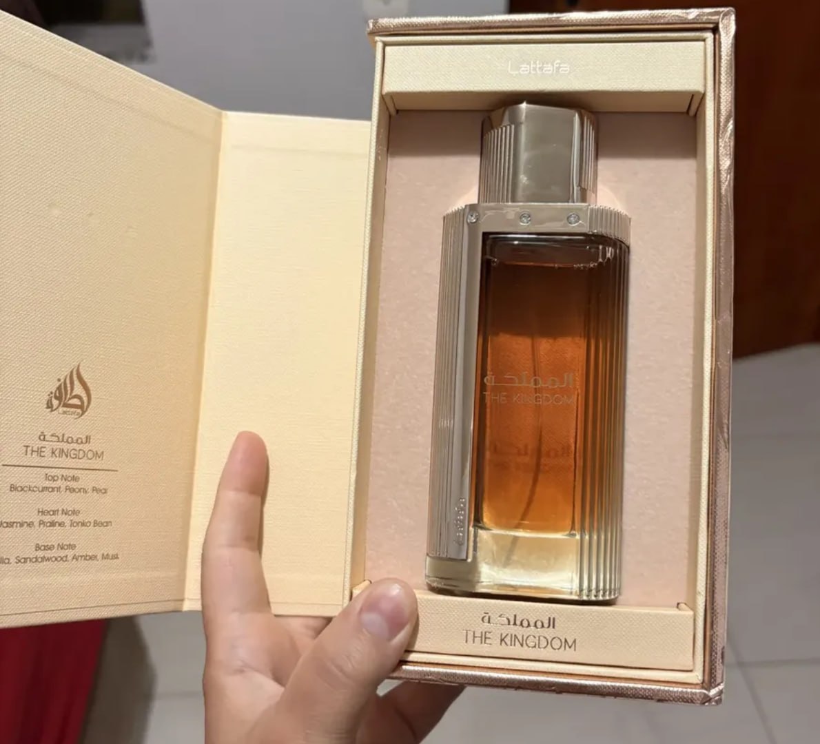 👑 Perfume Árabe The Kingdom Lattafa 100ml