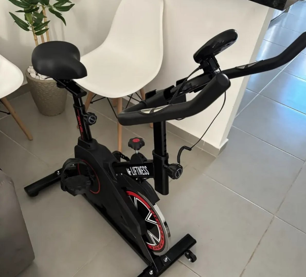 🚲 Bicicleta Ergométrica Spinning Liftness