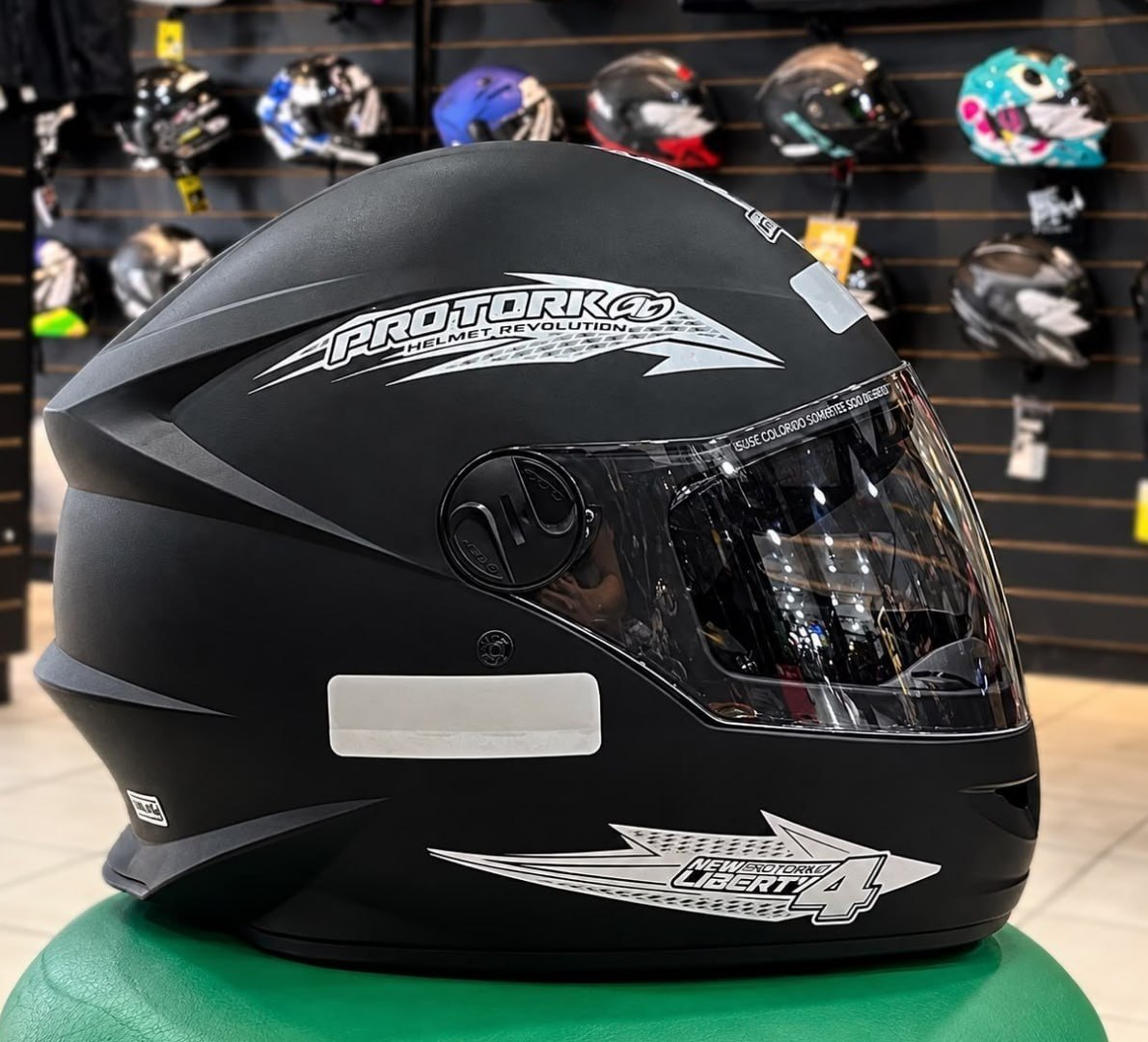 🪖 Capacete Fechado Protork New Liberty 4