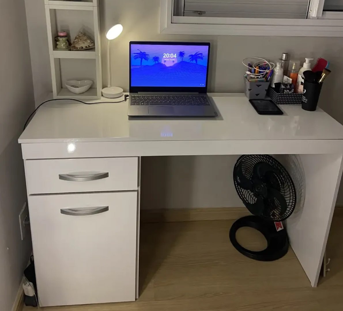 ORGANIZE SEU CANTINHO DE ESTUDOS E TRABALHO