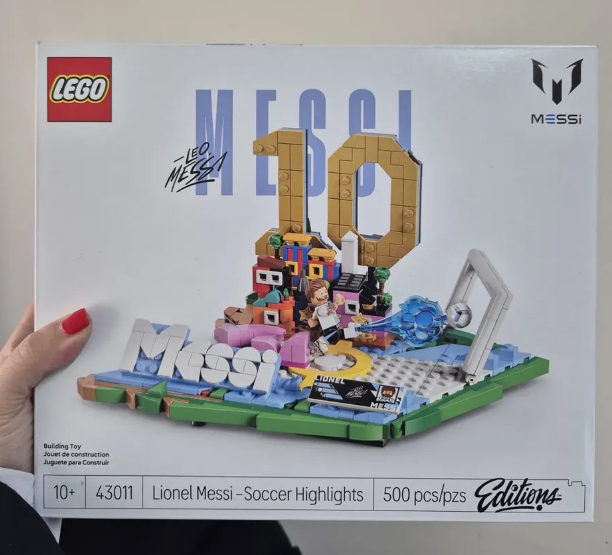 ✅ Lego Editions Destaques do Futebol: Lionel Messi