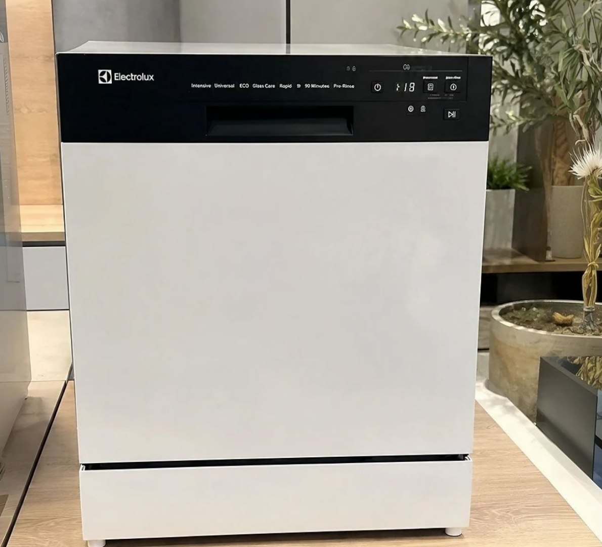 💧 Lava Louças 8 Serviços Electrolux