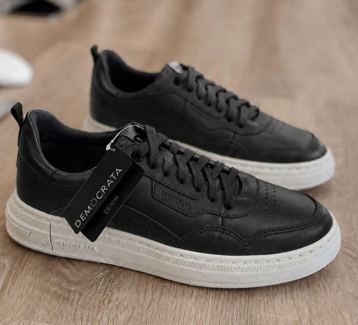 👟 Tênis Democrata Denim Jake (3 cores)
