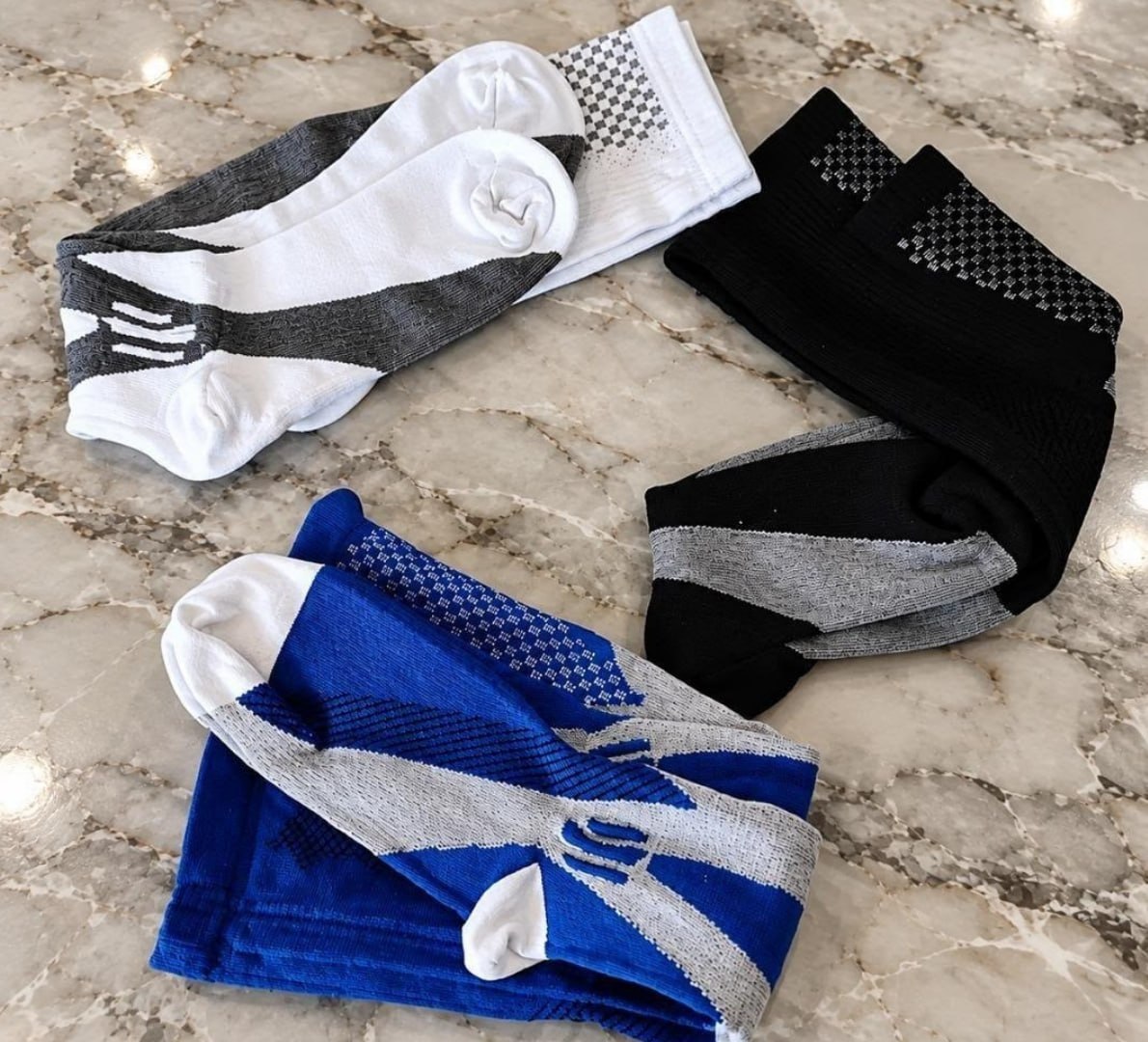 🧦 Kit 3 Pares Meia de Compressão Cano Longo