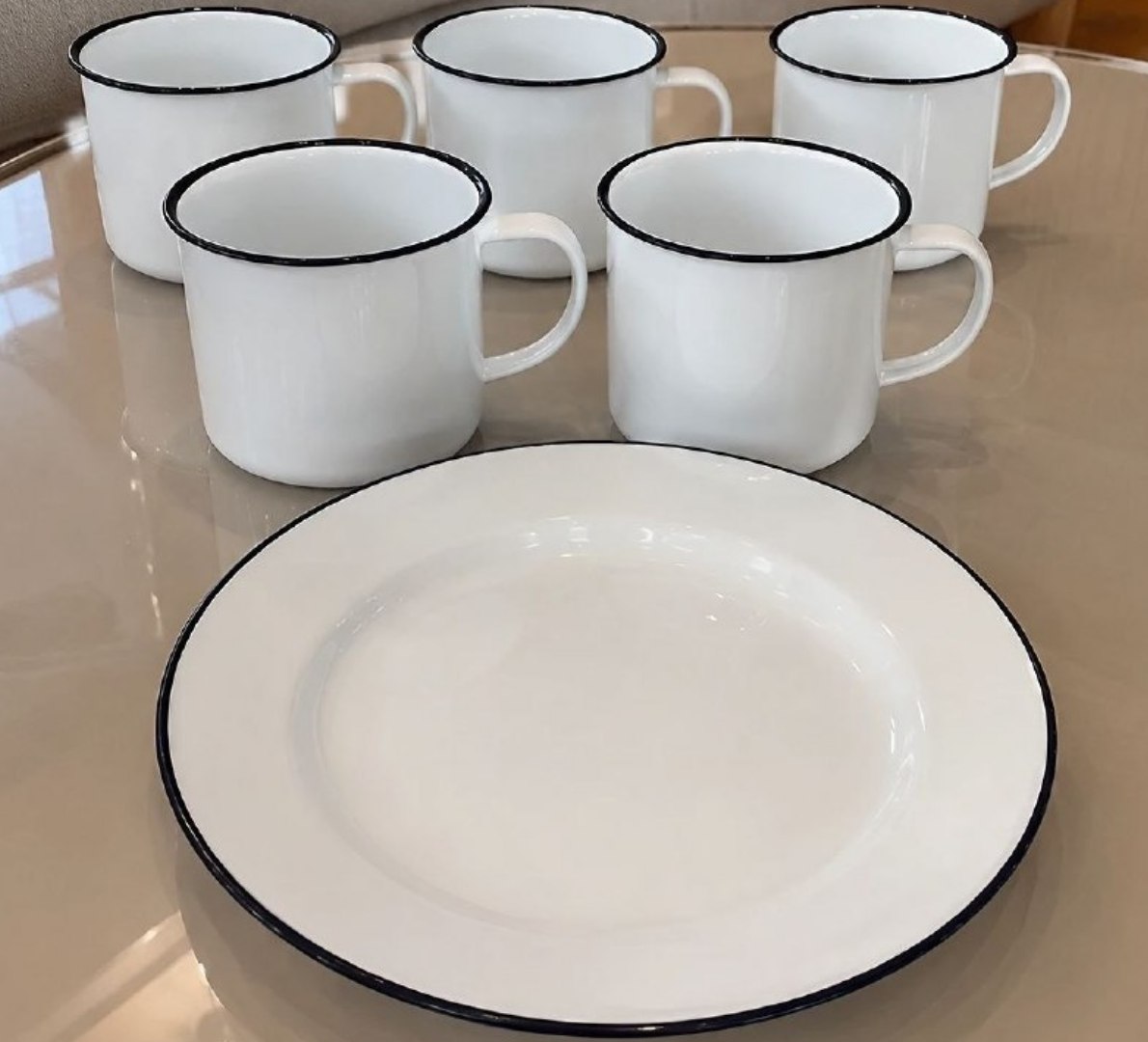 🍽️ Kit 6 Pratos e 6 Canecas Esmaltados Yazi