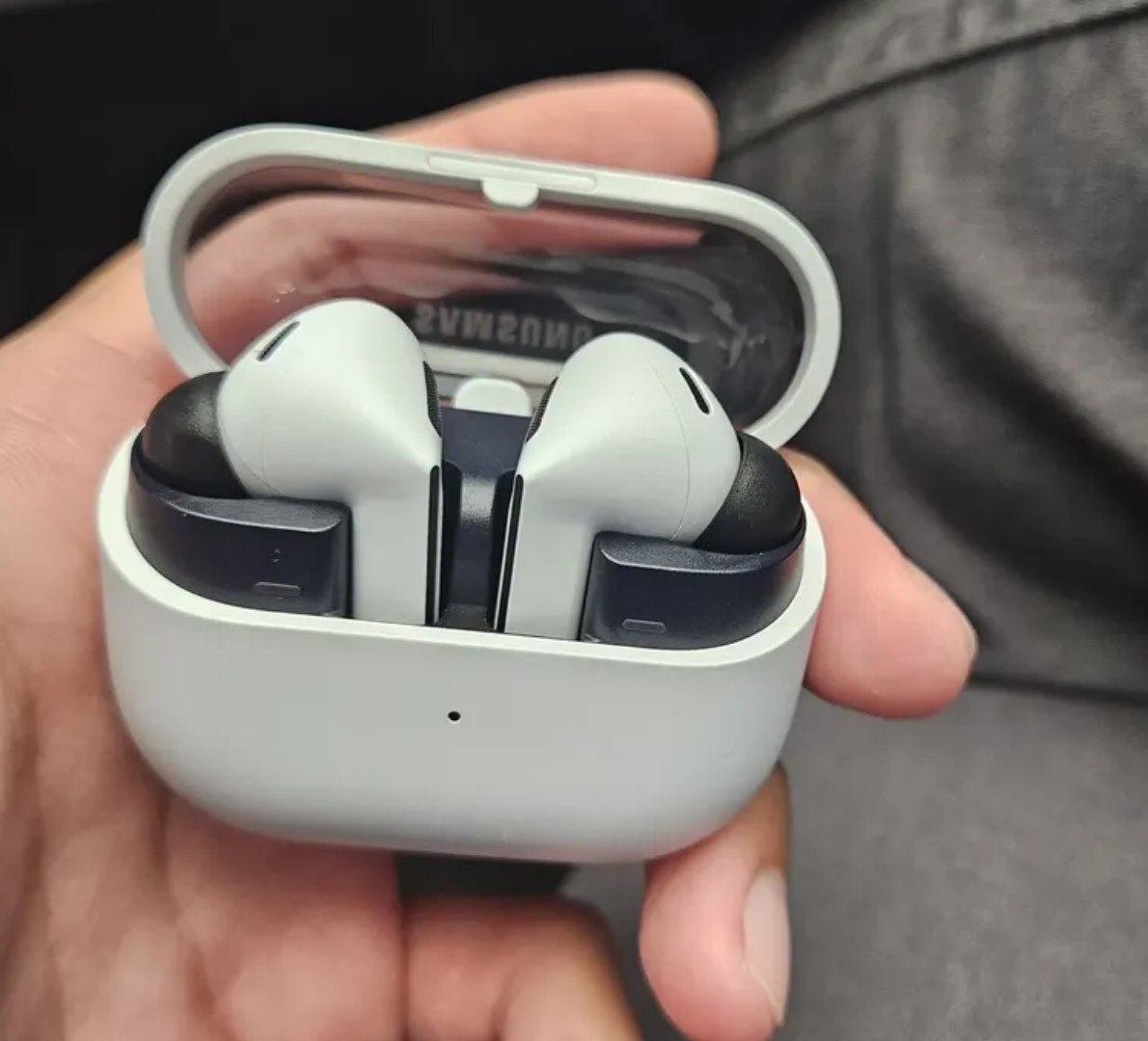 🎧 Fone de Ouvido Samsung Galaxy Buds3 FE Cinza