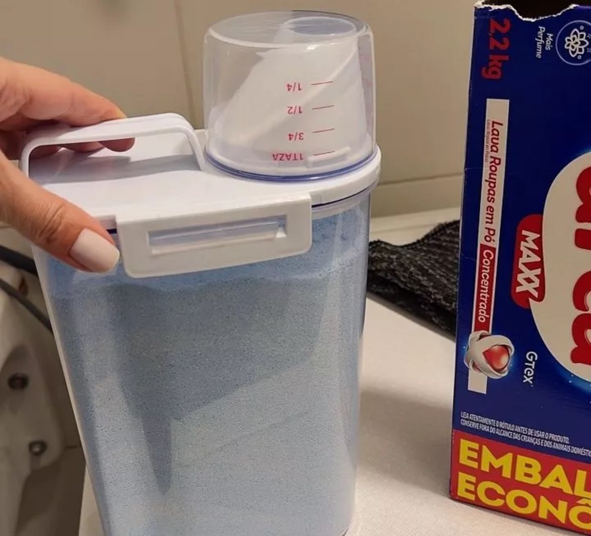 ✅ Pote Hermético Com Copo Medidor 2.5L