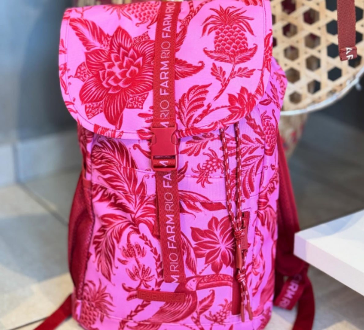 🎒 Mochila Farm Coisa Nossa Amalfi Vermelha