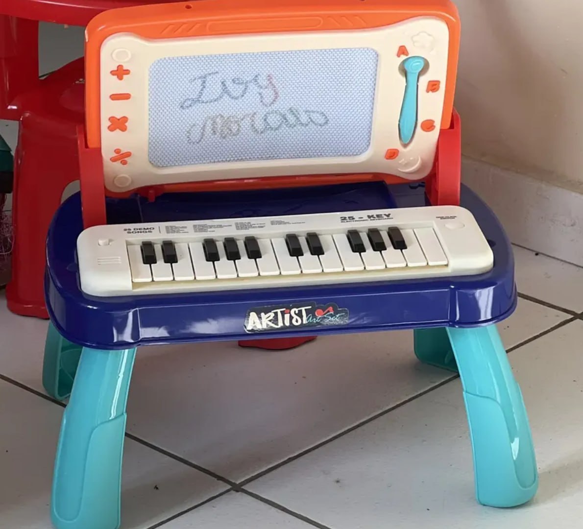 ✅ Lousinha Mágica C/piano Musical Maxi Toys