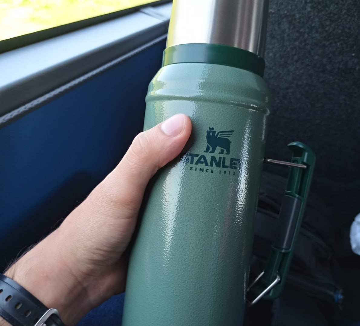 🥤 Garrafa térmica Classic Stanley