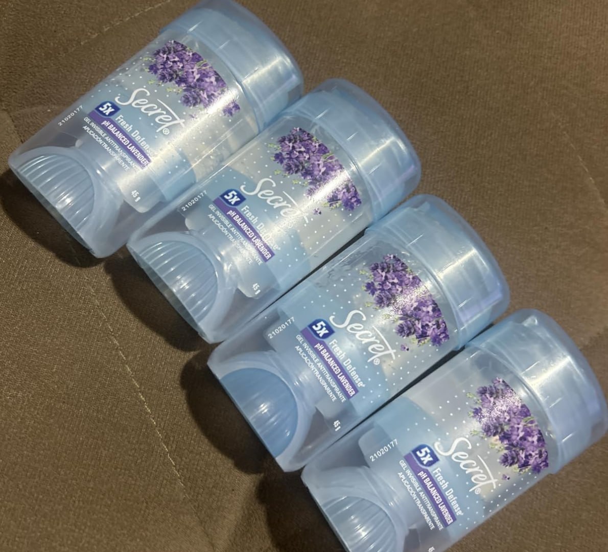 ✅ Secret Desodorante em Gel Invisível Antitranspirante Lavanda - 4 uni
