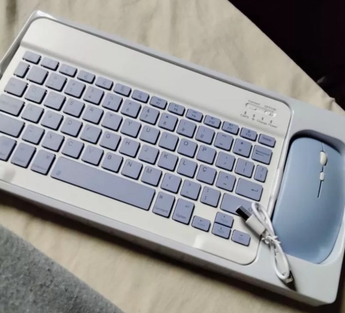 ⌨️ Kit Teclado e Mouse Sem Fio Bluetooth (várias cores)