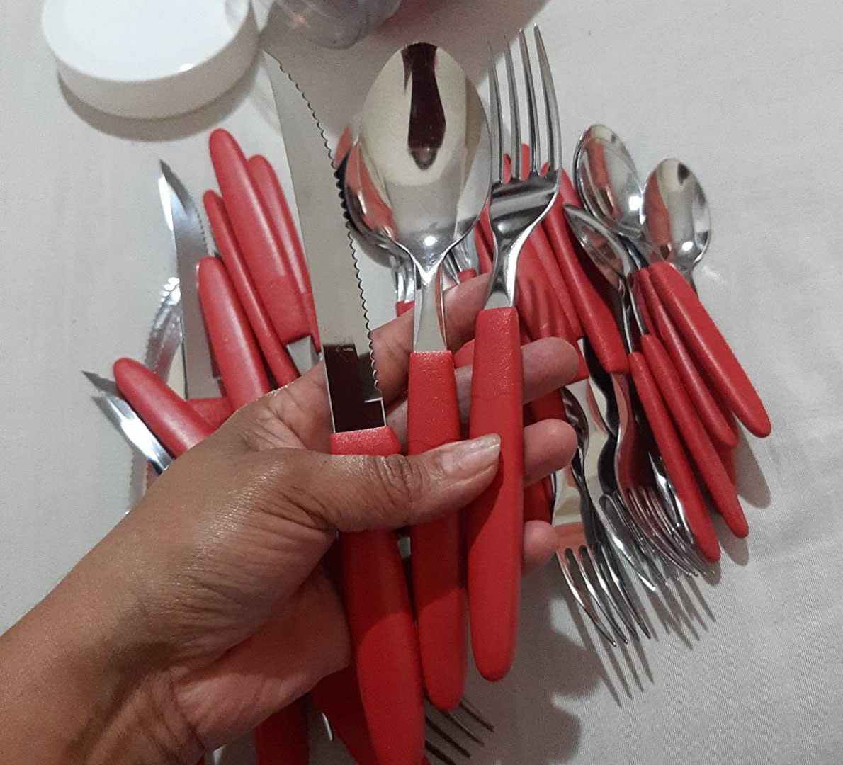 TÁ NA HORA DE TROCAR SEUS TALHERES VELHOS
