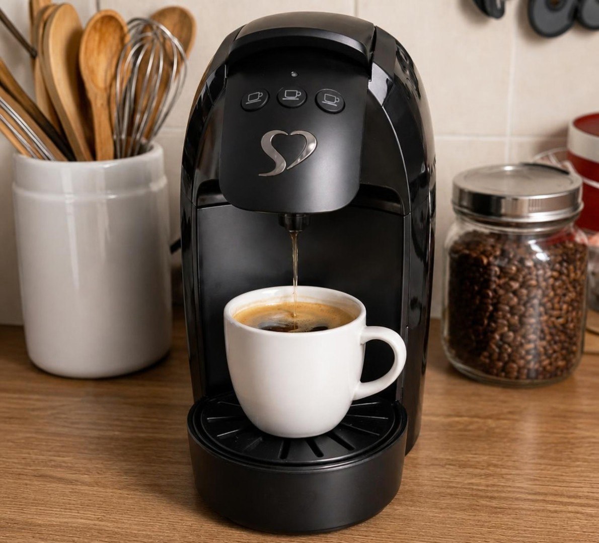 ☕️ 3 Corações TRES Cafeteira Espresso e Multibebida LOV 220V