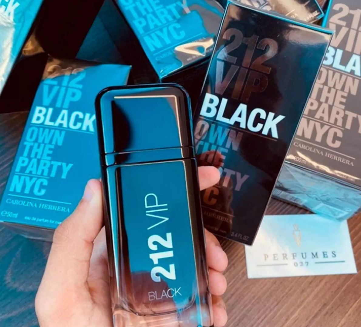 🌬 Perfume Carolina Herrera 212 VIP Black EDP 200ml