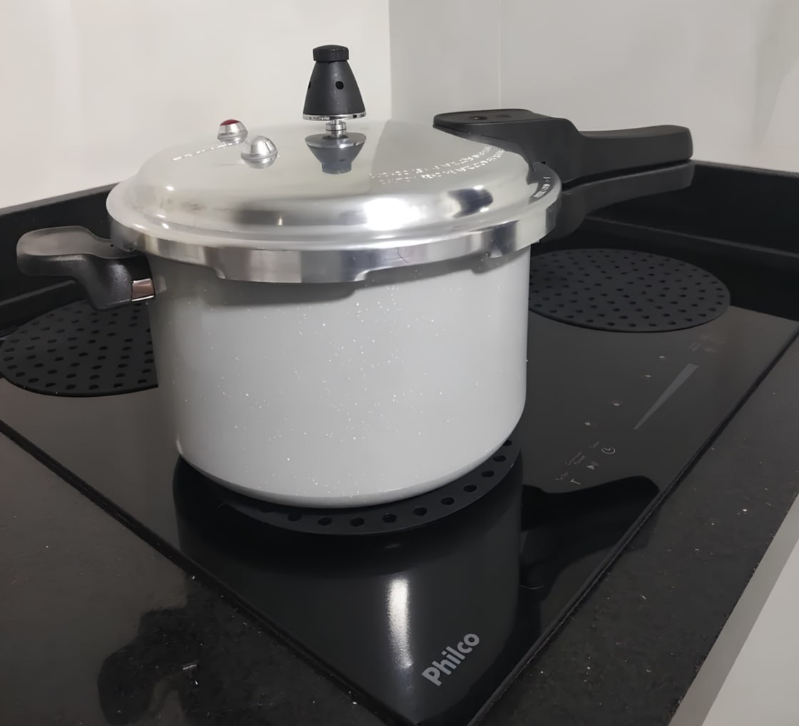 🍲 Panela Pressão Fechamento Externo Indução 4,2L Brinox Cor Cinza
