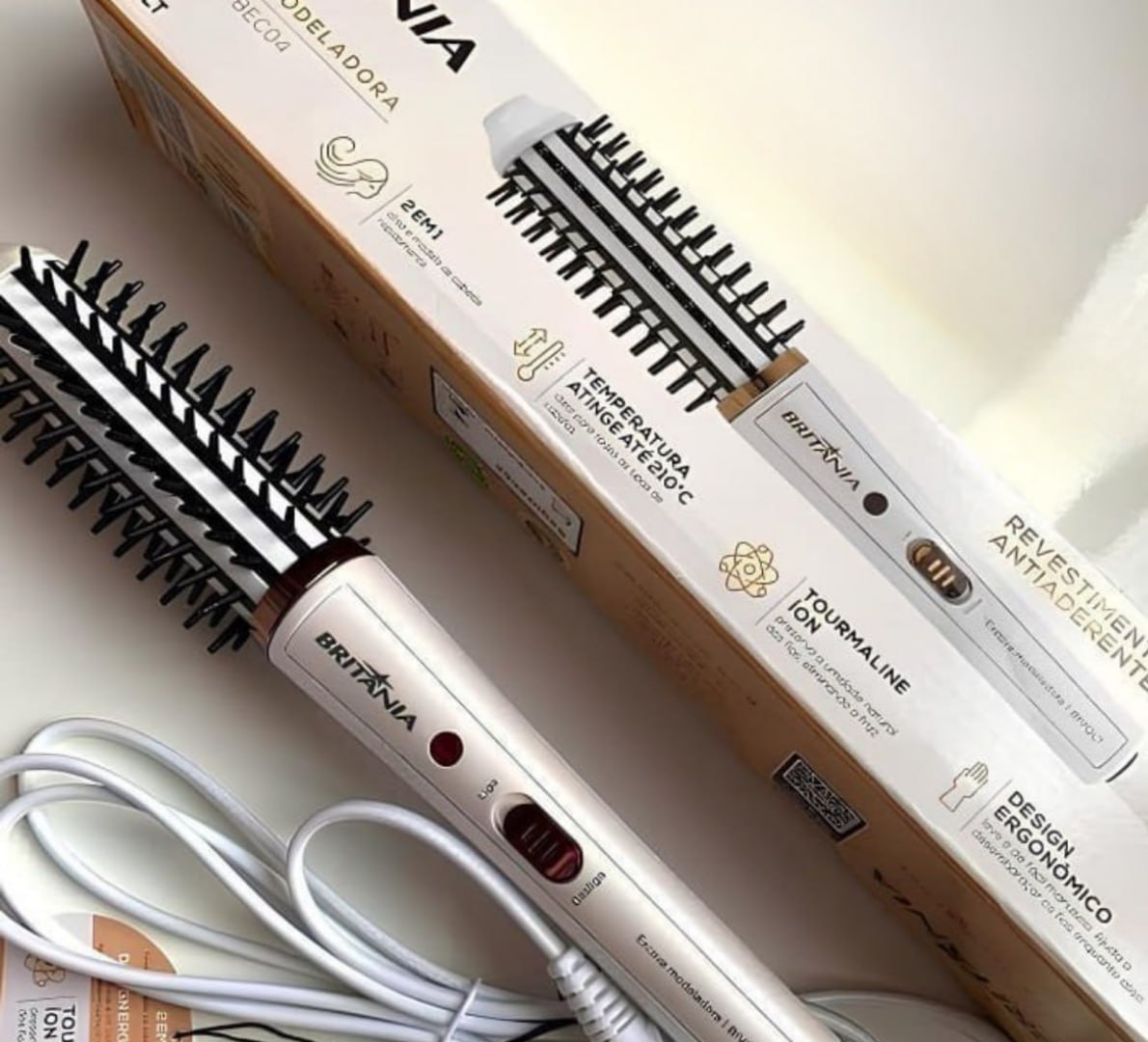 ✅ Britânia Escova Modeladora BEC04 2 em 1 Bivolt