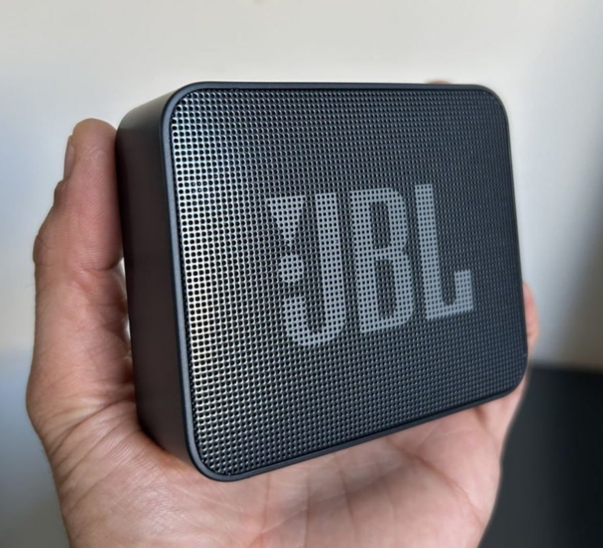 🔊 Caixa de Som JBL Go Essential 2 Bluetooth Preta