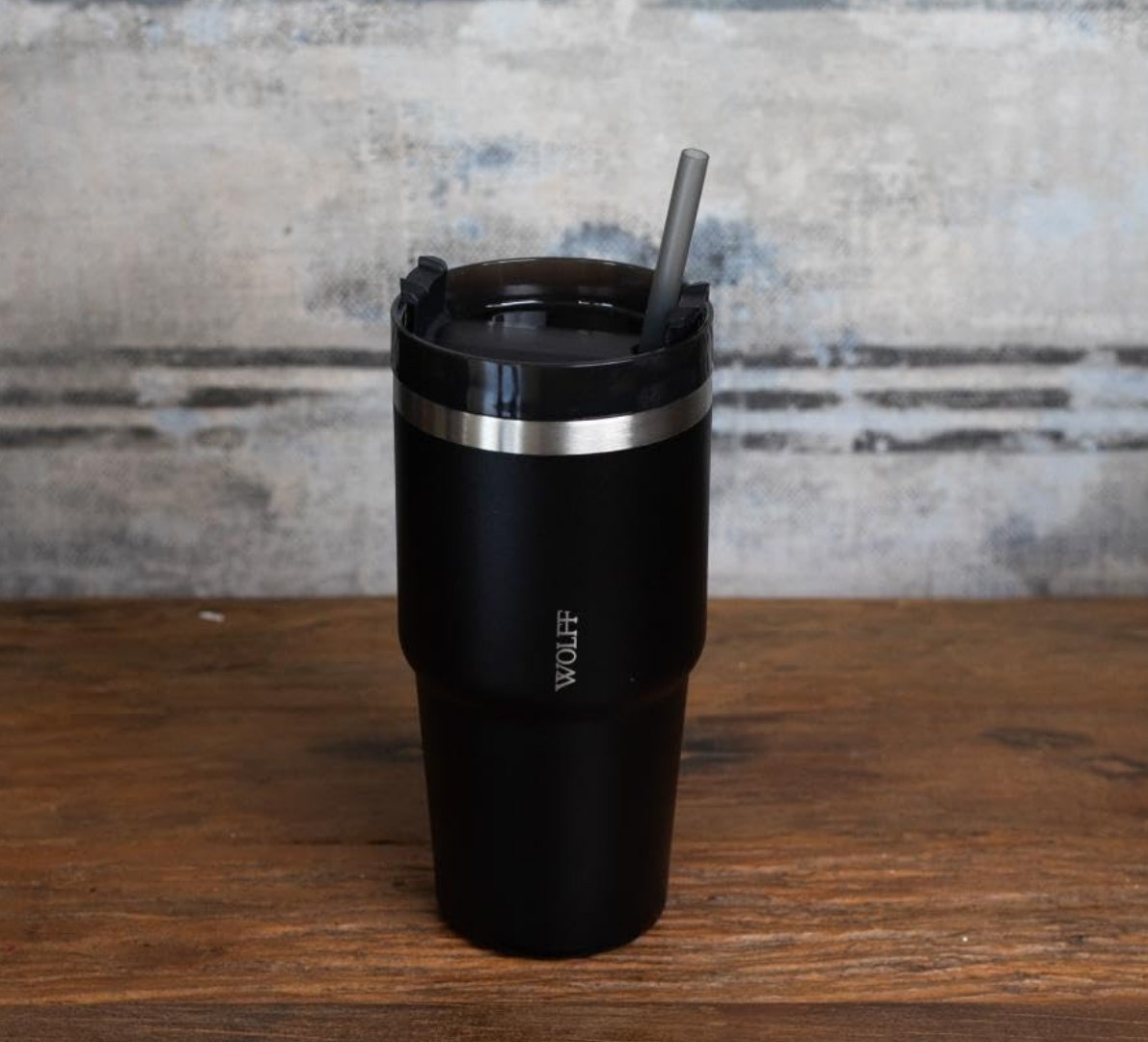 ✅ Copo Térmico Parede Dupla Wolff com Canudo 590ml