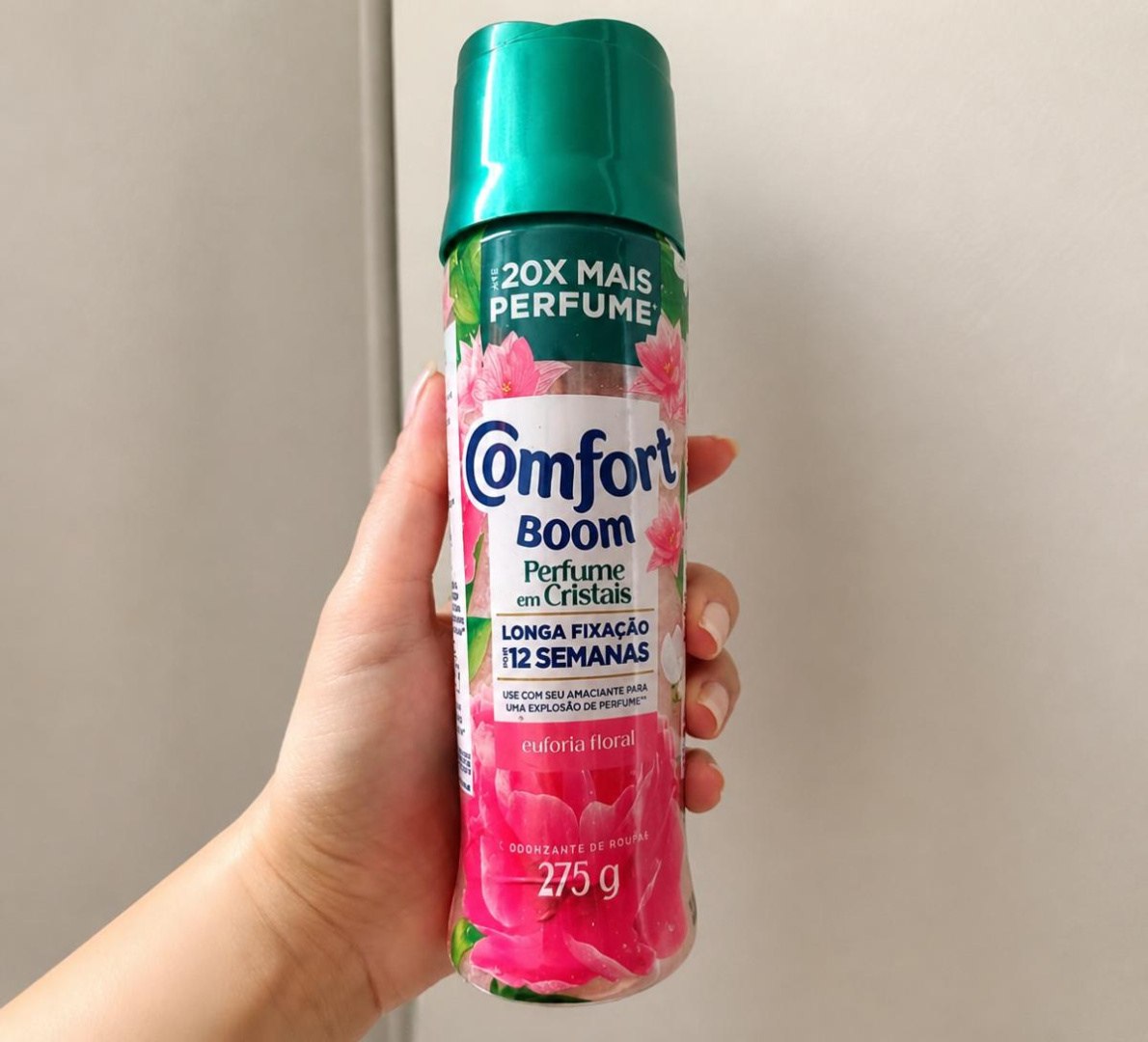 ✅ Comfort Boom Odorizador de Roupas Cristais de Perfume Euforia Floral 275g