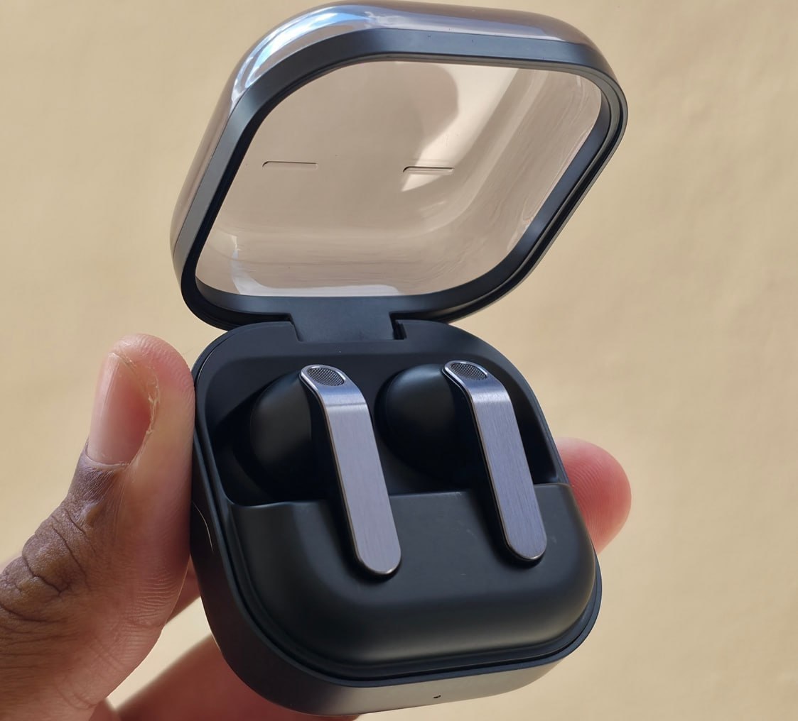 🎧 Fone De Ouvido Samsung Galaxy Buds 4 - Preto