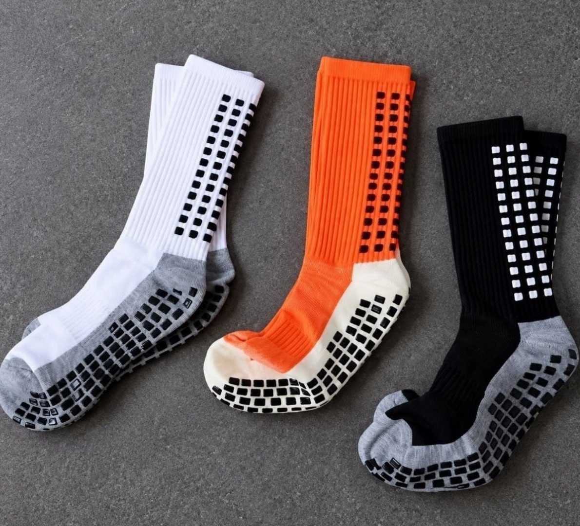 🧦 Kit 3 Pares Meia Antiderrapante