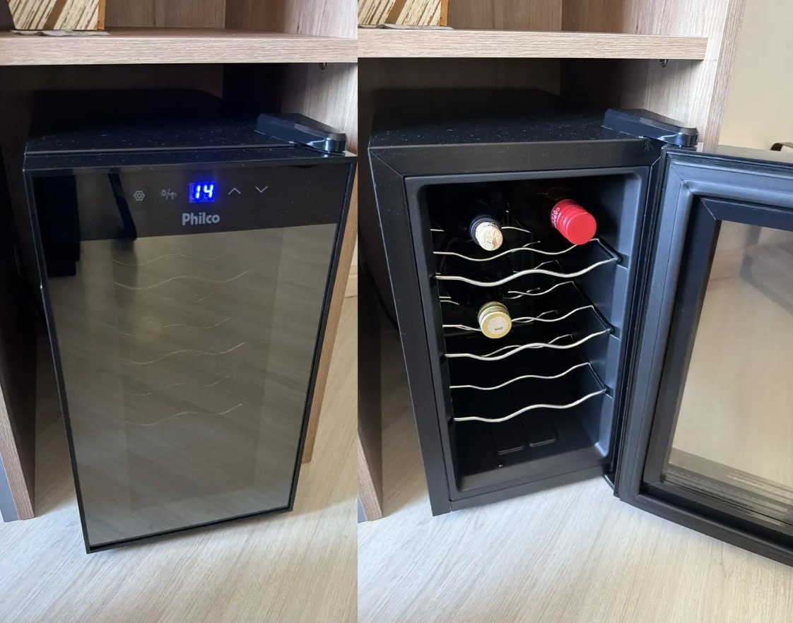 🍷 Adega Philco Display Eletrônico 8 Garrafas - 127/220V