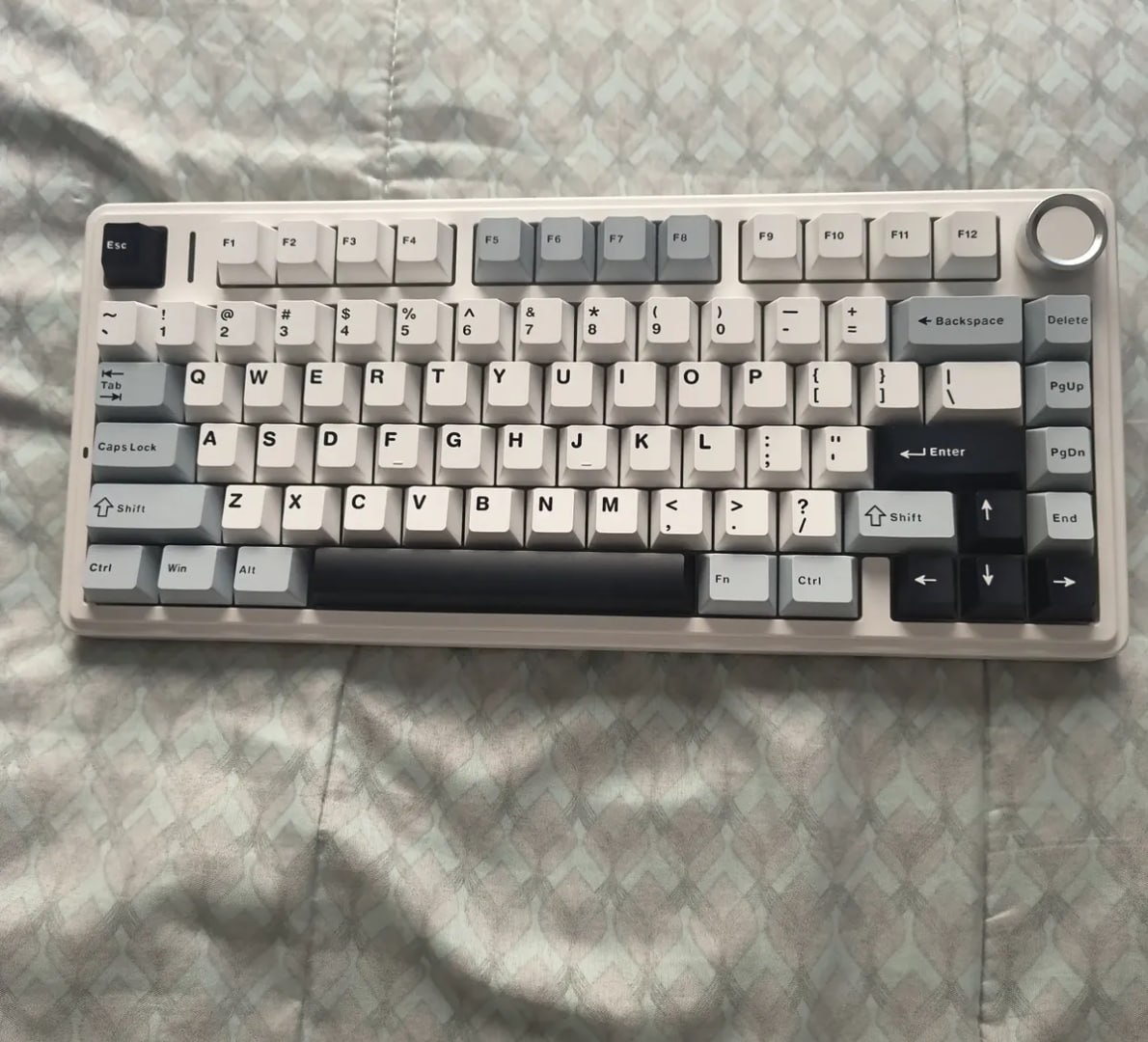 ⌨️ Teclado Mecânico Aula F75 Sem Fio com RGB