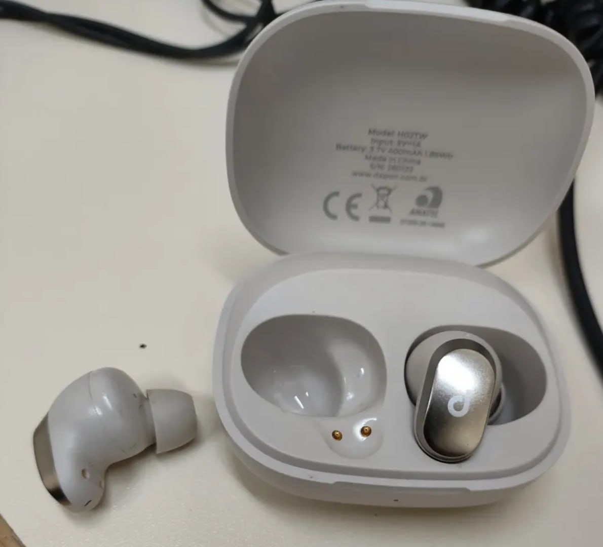 🎧 Fone de Ouvido Dapon com Bluetooth e Microfone
