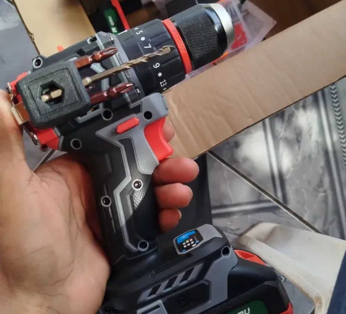 🔩 Parafusadeira Furadeira De Impacto Brushless 2 Baterias