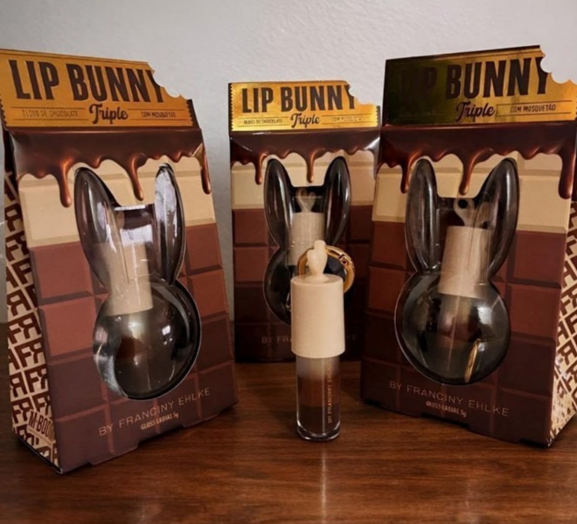 🍫 Gloss Labial Lip Bunny Triple - Fran By Franciny Ehlke