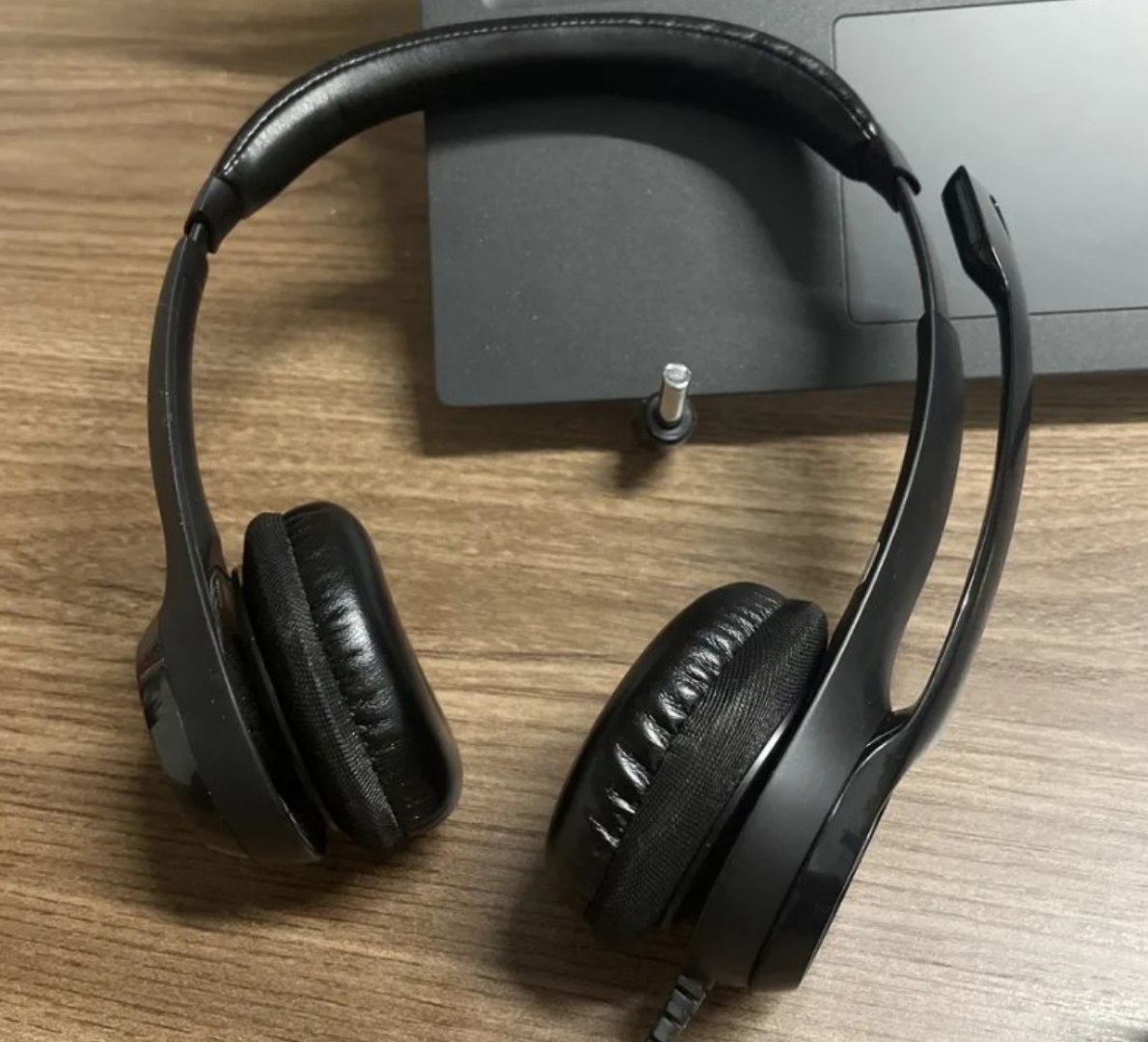 🎧 Headset com fio USB-C Logitech H390