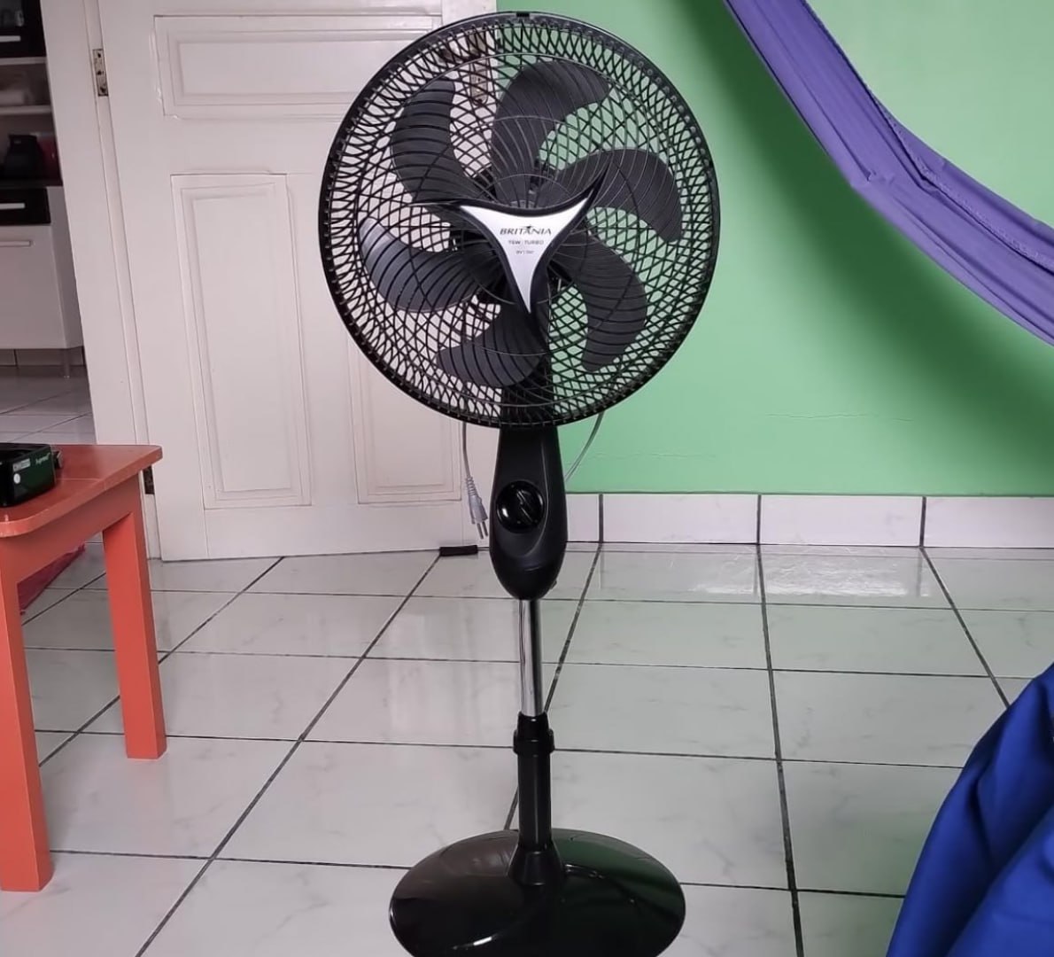 🍃 Ventilador de Coluna Britânia BVT350 Maxx Force 75W 127V