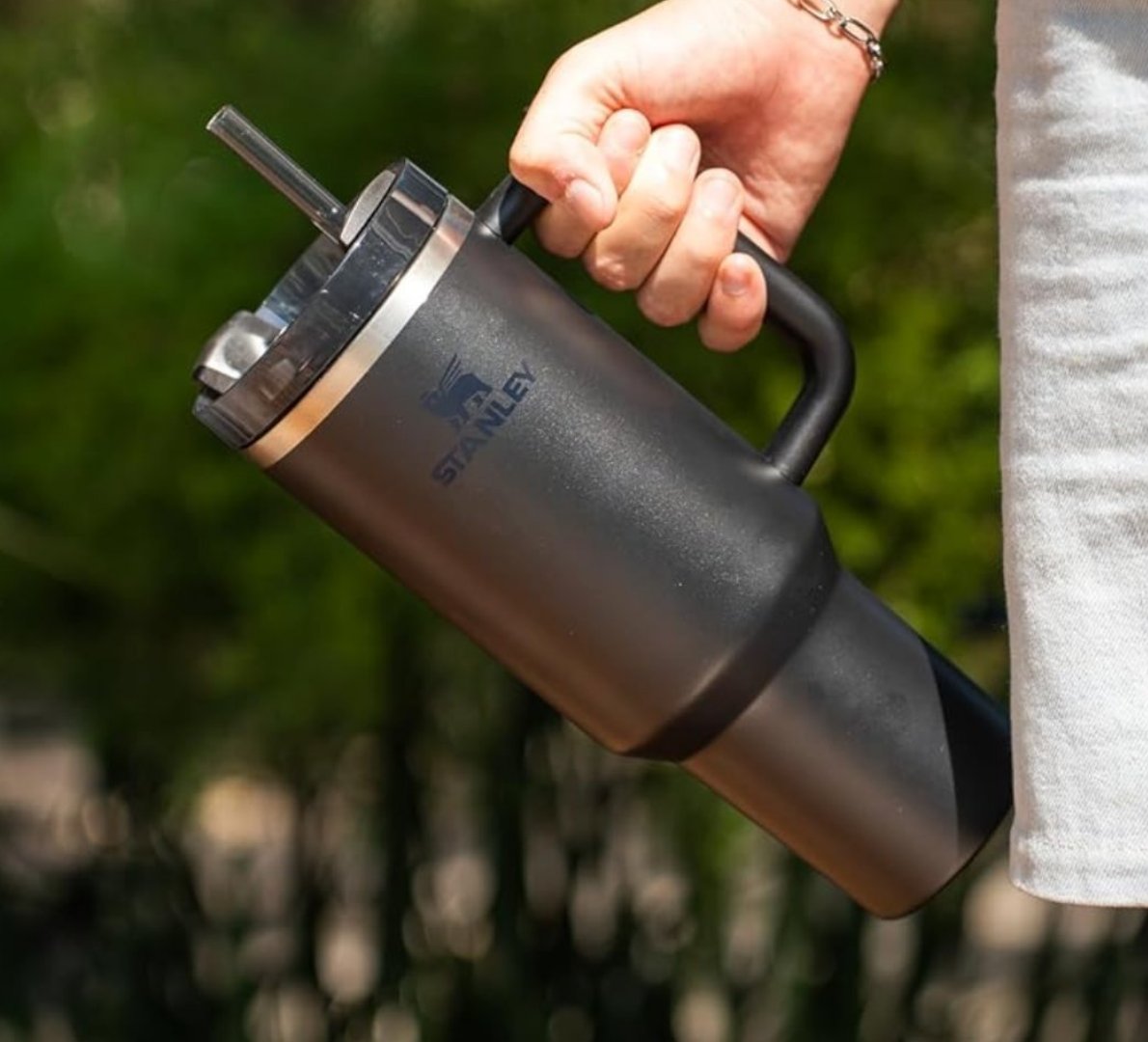 ✅ Stanley Copo Quencher Black 2.0 887ml