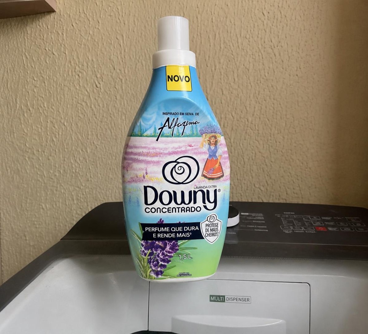 🫧 Amaciante de Roupa Concentrado Downy Seiva de Alfazema 1,5L