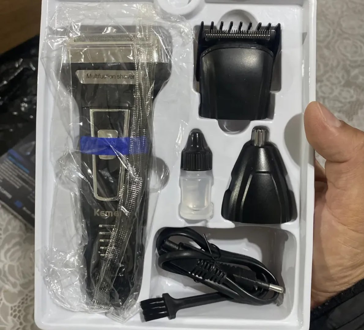 💈 Barbeador e Cortador de Cabelo 3 em 1 Kemei Bivolt