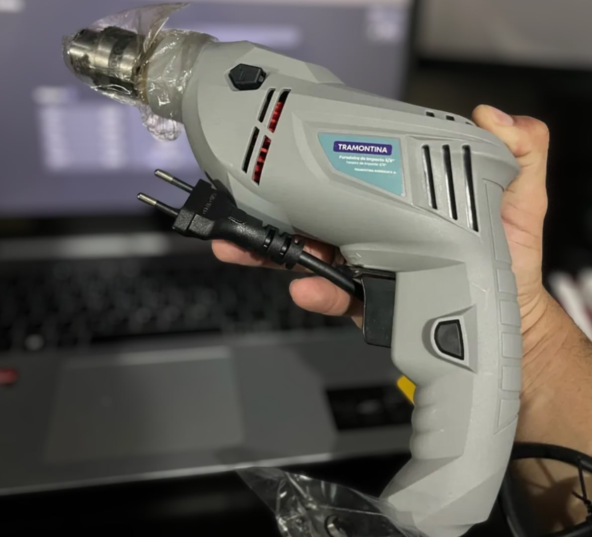 🧰 Furadeira de impacto 3/8" 500W, 127V