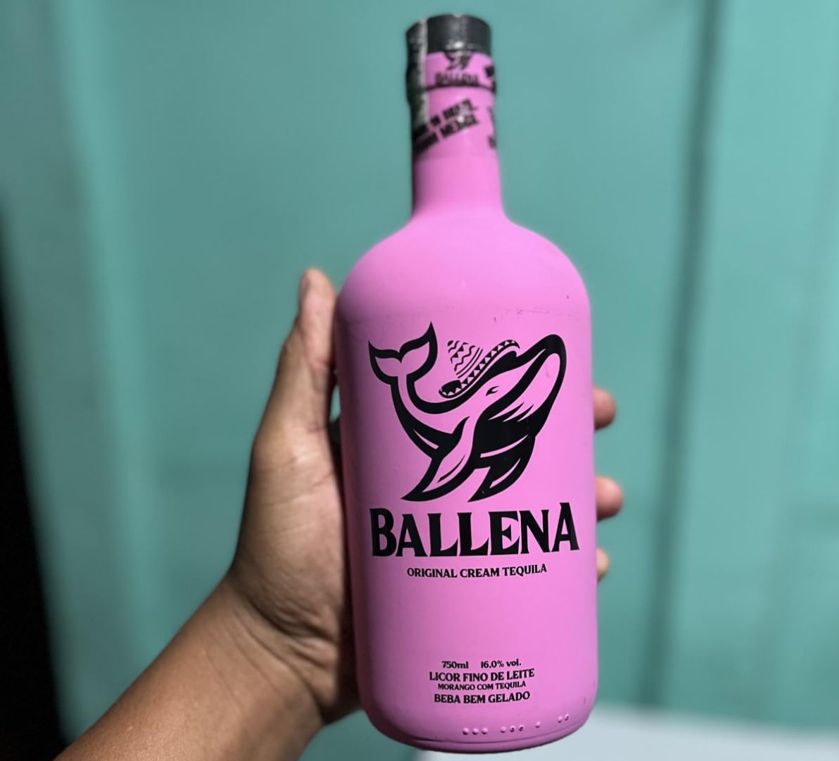 🍷 Licor Ballena Morango 750ml