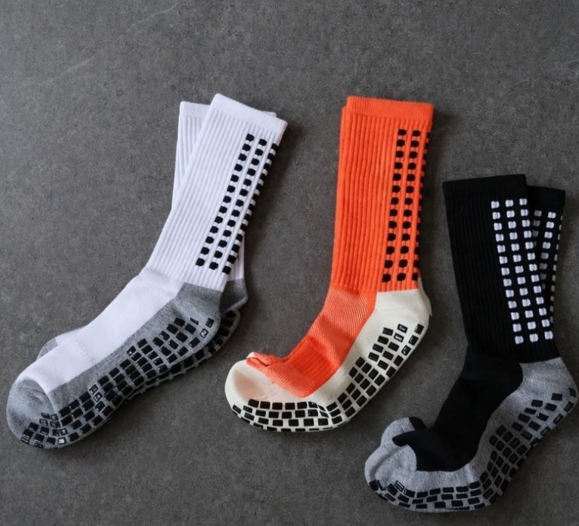 🧦 Kit 3 Pares Meia Antiderrapante Esportiva