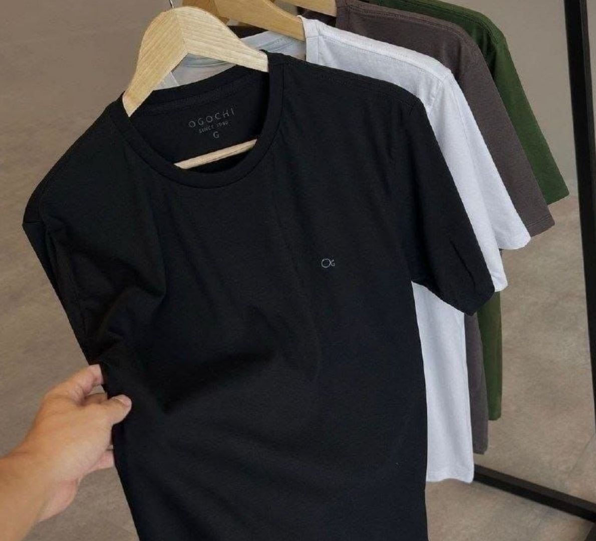 👕 Camiseta Básica Slim Algodão Ogochi (10 cores)