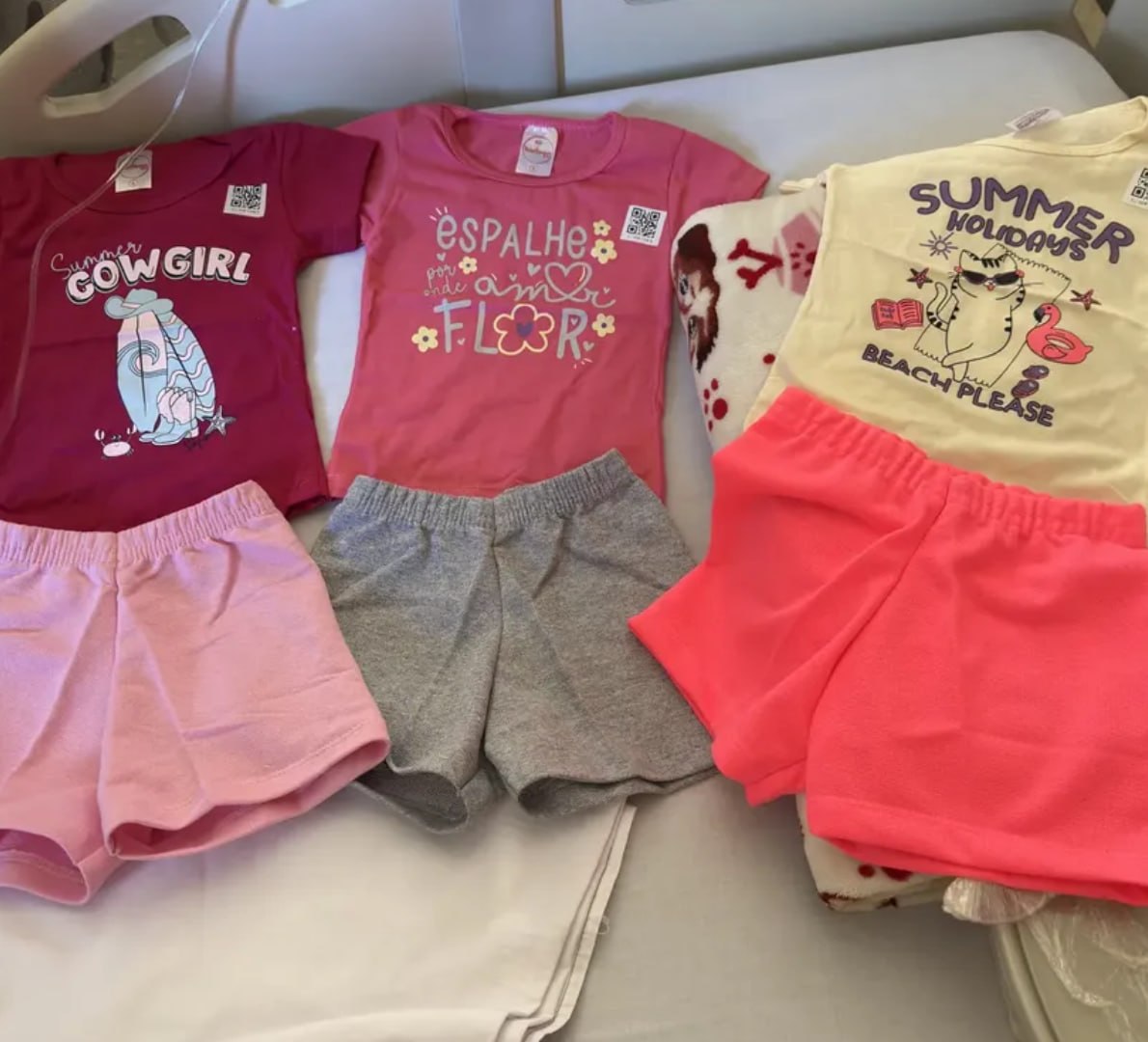 👕 Kit 6 Peças De Roupas Infantil Sortida