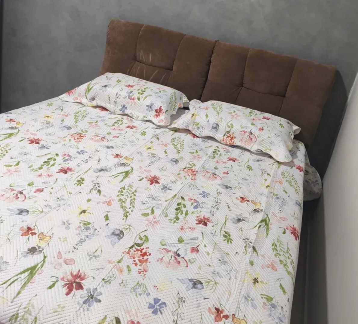 🛏 Kit Colcha Queen 3 Peças Cobre Leito Estampado Dupla Face