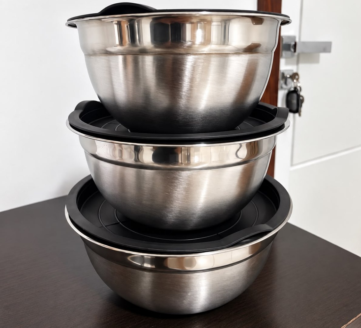 ✅ Kit 3 Bowls Inox Com Tampa Hermética (22cm, 20cm e 18cm)