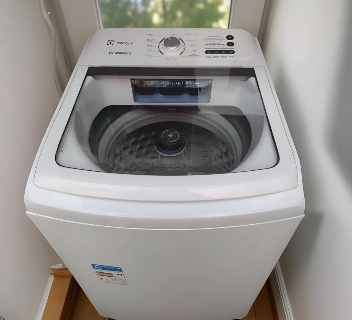 💧 Máquina de Lavar Electrolux 15kg Jet&Clean LED15