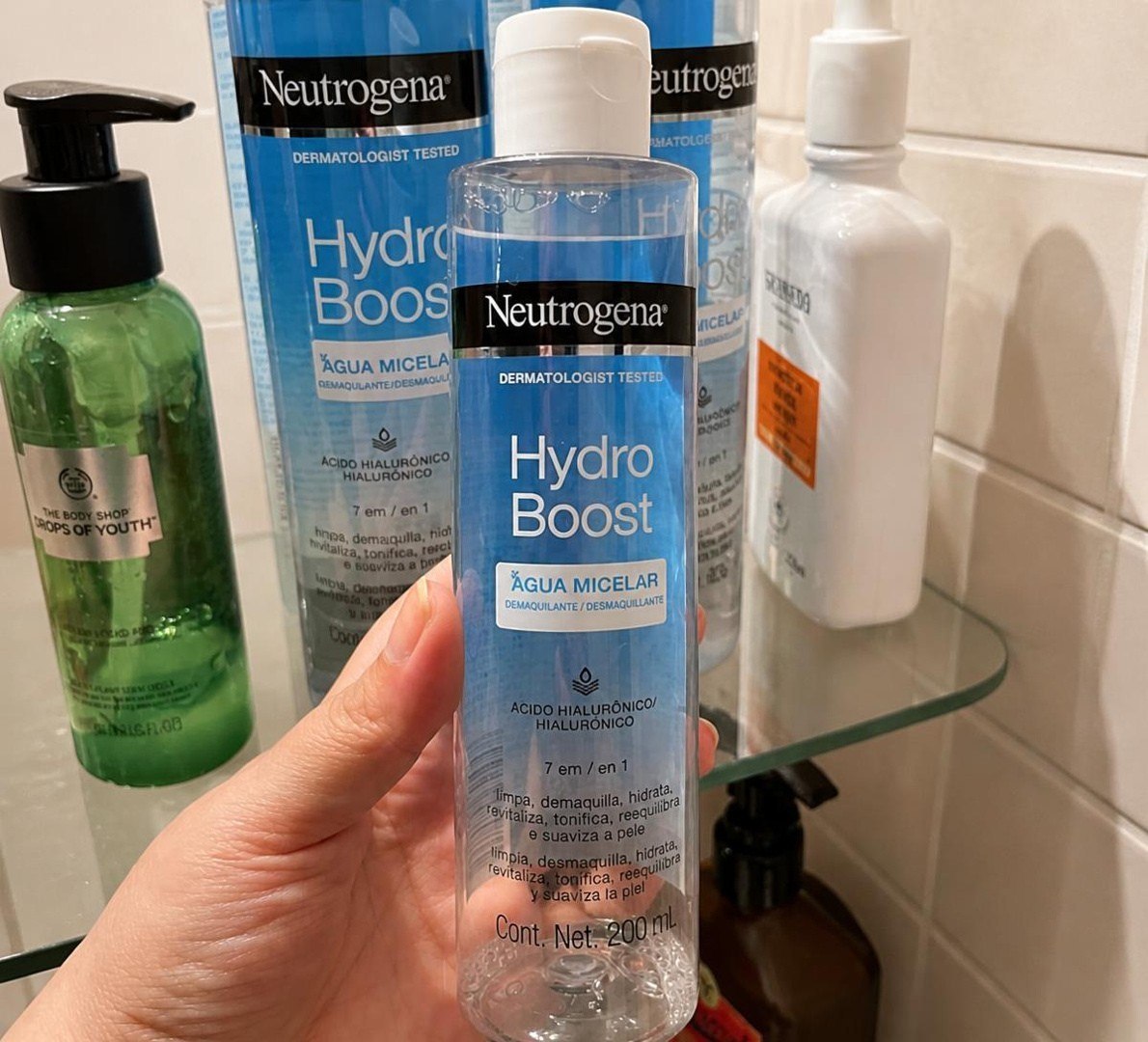✅ Água Micelar Demaquilante 7 em 1 Neutrogena Hydro Boost, 200ml