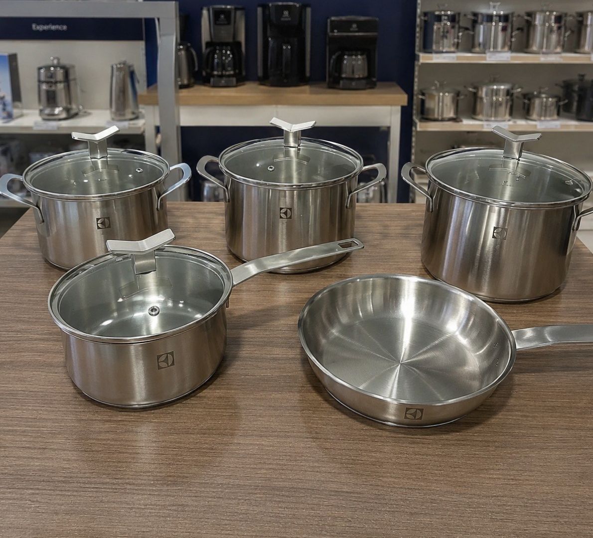 🥘 Jogo de Panelas Electrolux Inox com 5 Peças Design com Fundo Triplo