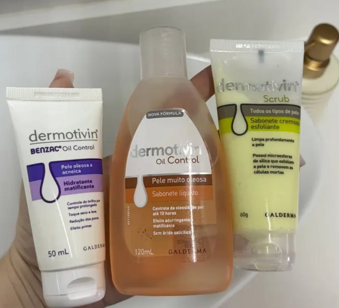 🧴 Kit Dermotivin Xô Oleosidade (Sabonete 120ml + Esfoliante 60g + Hidratante 50ml)