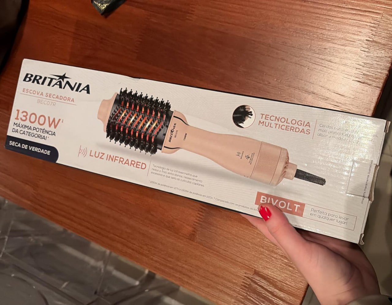 ✅ Escova Secadora Britânia Soft 4 em 1 1300W Bivolt