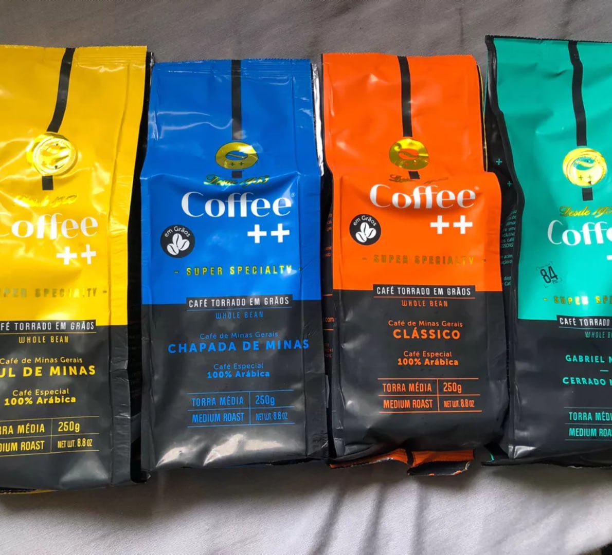 ☕️ Kit 4 Cafés Especiais em Grãos Coffee+ 250g (Cerrado + Sul de Minas + Chapada de Minas + Clá...